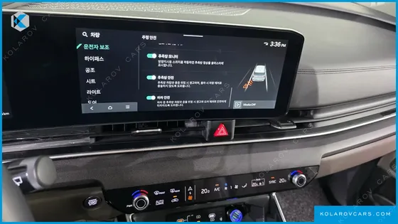 KIA CARNIVAL GASOLINE 7-SEATER NOBLESSE