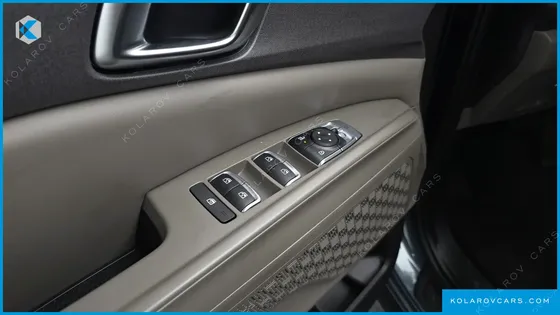 KIA CARNIVAL HEV 9SEATER NOBLESS