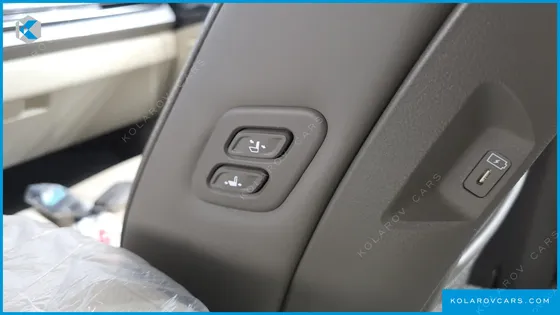 KIA CARNIVAL DIESEL 7-SEATER SIGNATURE