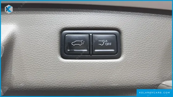 KIA CARNIVAL DIESEL 7-SEATER SIGNATURE