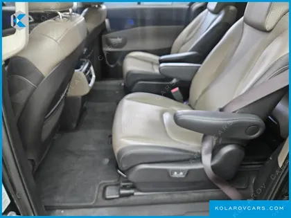 KIA CARNIVAL HEV 9SEATER GRAVITY
