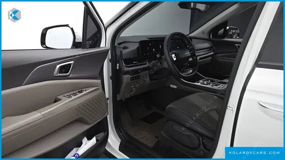 KIA CARNIVAL GASOLINE 9-SEATER PRESTIGE