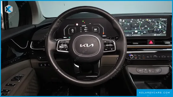 KIA CARNIVAL GASOLINE 9-SEATER GRAVITY