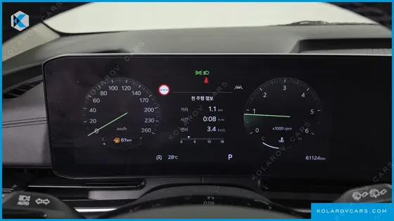 KIA CARNIVAL DIESEL 9-SEATER PRESTIGE