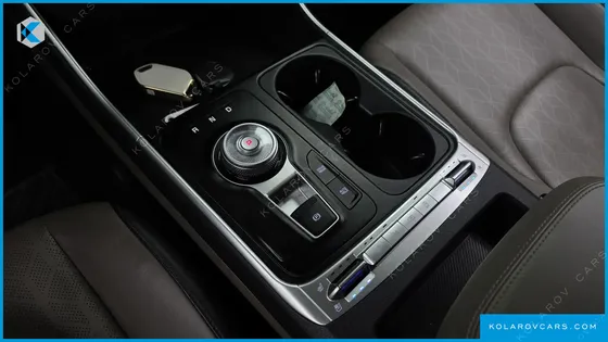 KIA CARNIVAL DIESEL 9-SEATER PRESTIGE