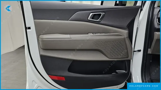 KIA CARNIVAL HEV 9SEATER NOBLESS