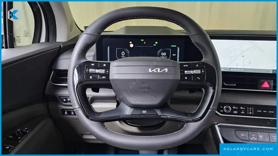 KIA CARNIVAL HEV 9SEATER NOBLESS