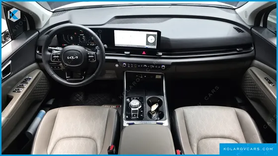 KIA CARNIVAL GASOLINE 9-SEATER NOBLESSE
