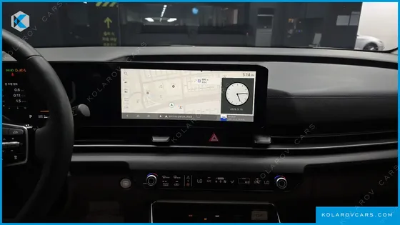 KIA CARNIVAL GASOLINE 9-SEATER NOBLESSE