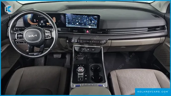 KIA CARNIVAL DIESEL 9-SEATER PRESTIGE