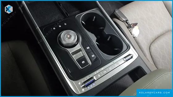 KIA CARNIVAL DIESEL 9-SEATER PRESTIGE