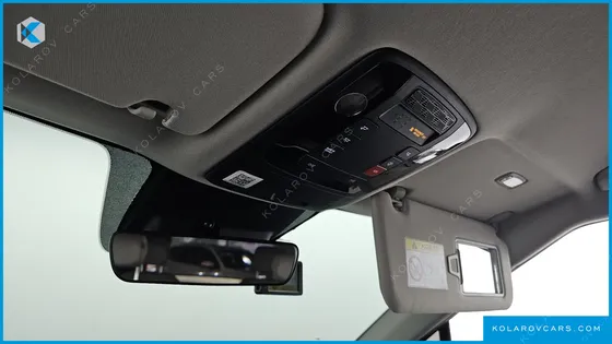KIA CARNIVAL DIESEL 9-SEATER PRESTIGE