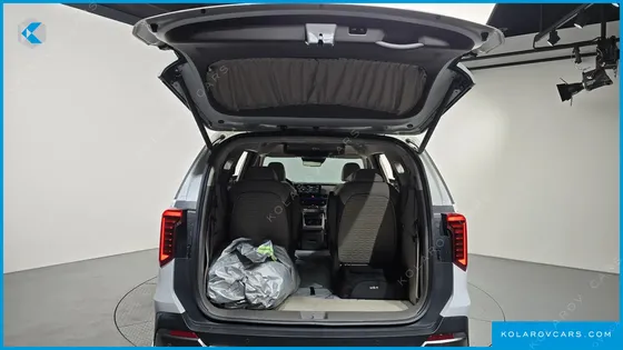 KIA CARNIVAL HEV 9-SEATER HI-LIMOUSINE (SPECIAL VEHICLE)