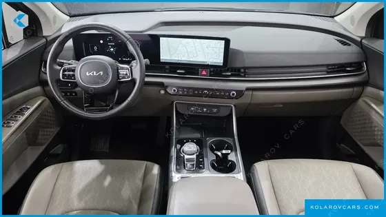 KIA CARNIVAL DIESEL 9-SEATER NOBLESSE