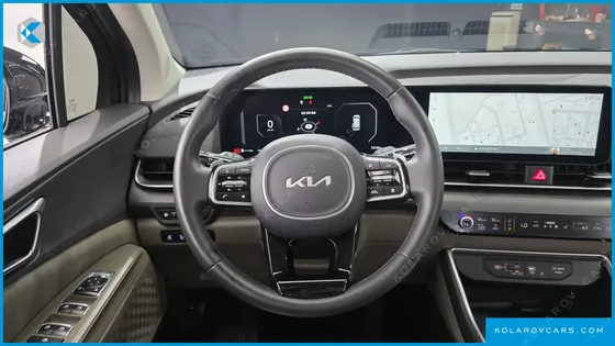 KIA CARNIVAL DIESEL 9-SEATER NOBLESSE