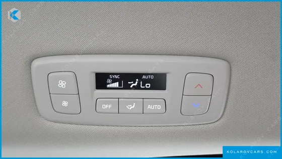 KIA CARNIVAL DIESEL 9-SEATER NOBLESSE