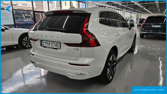 VOLVO XC60 T8 ULTRA BRIGHT