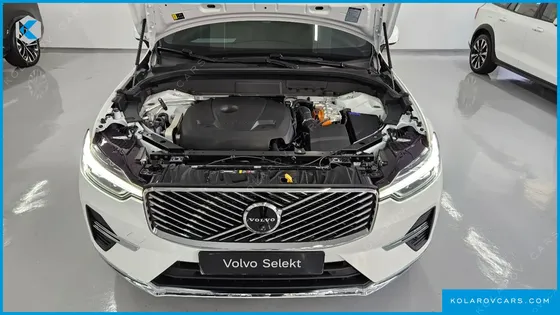 VOLVO XC60 T8 ULTRA BRIGHT