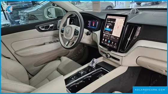VOLVO XC60 T8 ULTRA BRIGHT
