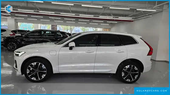 VOLVO XC60 T8 ULTRA BRIGHT