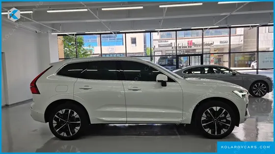 VOLVO XC60 T8 ULTRA BRIGHT