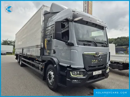 MAN TRUCK CARGO TRUCK 6X2