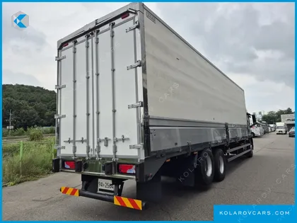 MAN TRUCK CARGO TRUCK 6X2