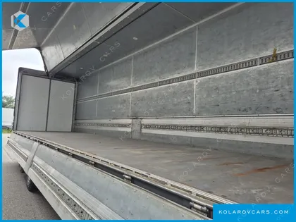 MAN TRUCK CARGO TRUCK 6X2