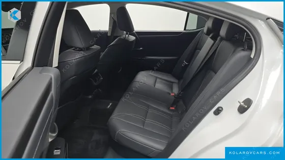 LEXUS ES LUXURY PLUS