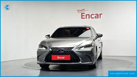 LEXUS ES LUXURY PLUS