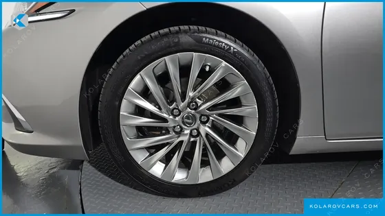 LEXUS ES LUXURY PLUS