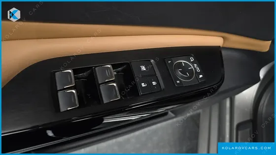 LEXUS ES LUXURY PLUS