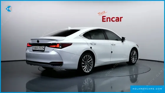 LEXUS ES EXECUTIVE