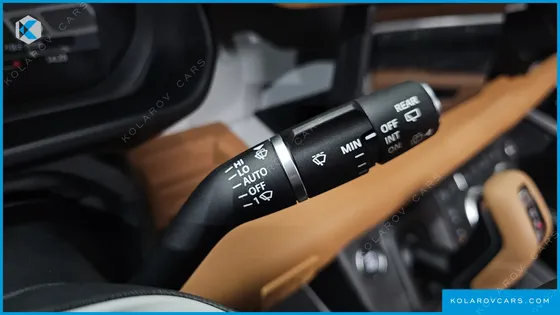 LAND ROVER DEFENDER 110 P300 X-DYNAMIC SE