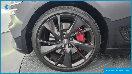 GENESIS G70 GASOLINE 3.3T 4WD