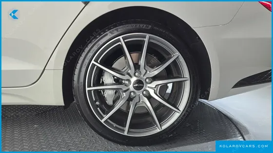 GENESIS G70 GASOLINE 2.5T 2WD
