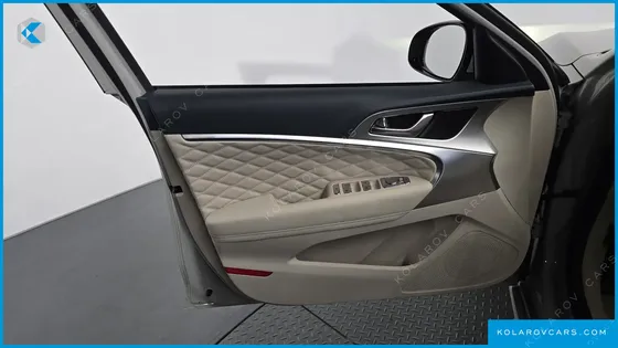 GENESIS G70 GASOLINE 2.5T 2WD