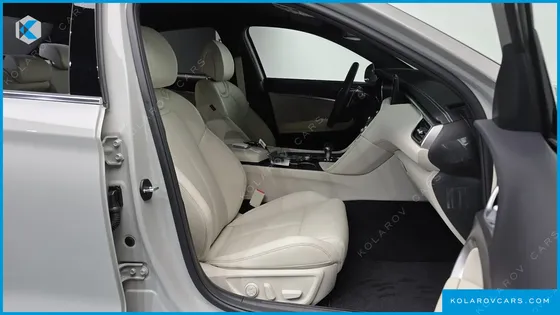 GENESIS G70 GASOLINE 2.5T 4WD