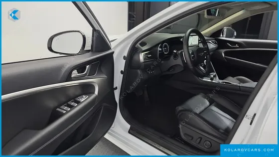GENESIS G70 GASOLINE 2.0T 4WD