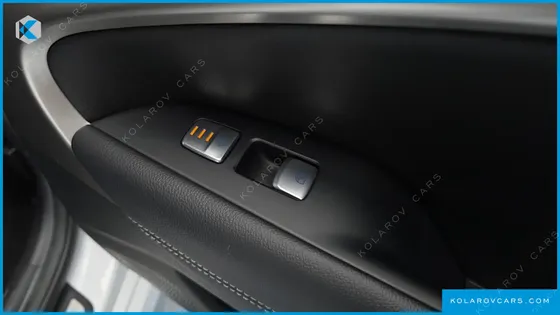 GENESIS G70 GASOLINE 2.0T 4WD
