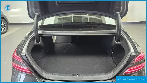 GENESIS G70 GASOLINE 2.5T 2WD