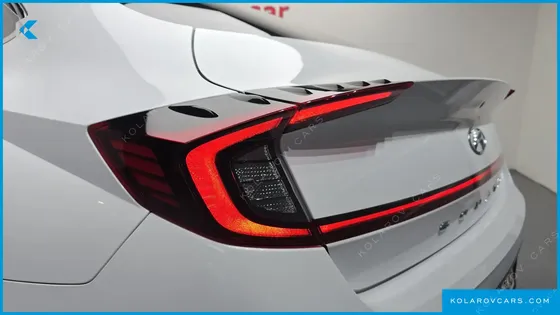 HYUNDAI SONATA 2.0