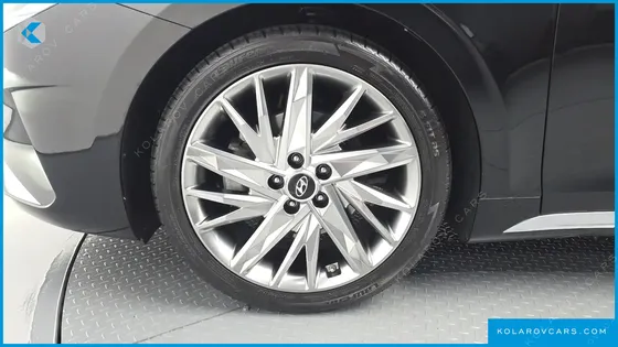 HYUNDAI GRANDEUR 2.5
