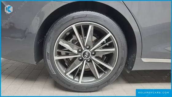 HYUNDAI GRANDEUR 3.0 LPI