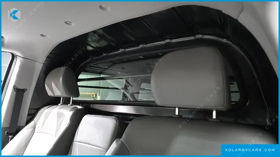 HYUNDAI STAREX VAN 3-SEATER