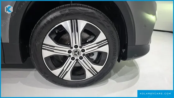 MERCEDES EQB EQB300 4MATIC PROGRESSIVE
