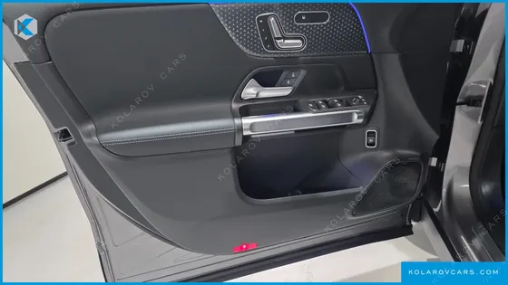 MERCEDES EQB EQB300 4MATIC PROGRESSIVE
