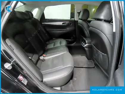 HYUNDAI GRANDEUR 3.0 LPI RENT CAR