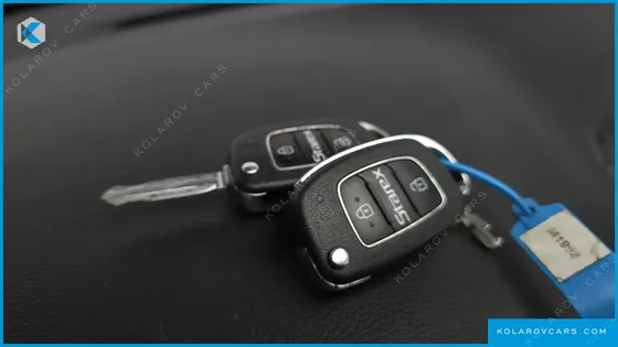 HYUNDAI STAREX 4WD URBAN 9-SEATER