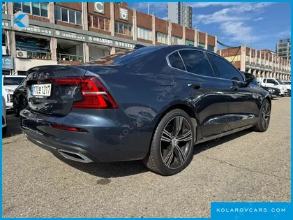 VOLVO S60 B5 INSCRIPTION